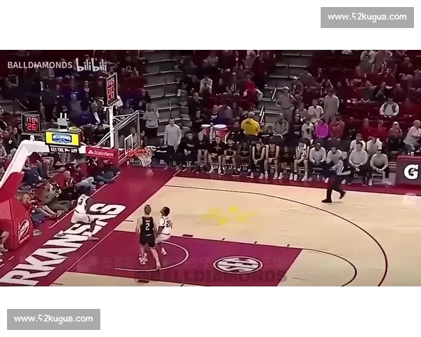 湖人次轮捡漏!蒂耶罗空降洛杉矶晒照,美媒盛赞突破如加农炮 湖人次轮捡漏!蒂耶罗空降洛杉矶晒照,美媒盛赞突破如加农炮